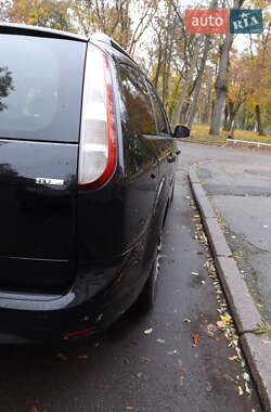 Универсал Ford Focus 2010 в 
