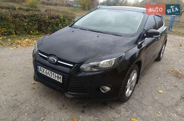 Хетчбек Ford Focus 2013 в Краснограді