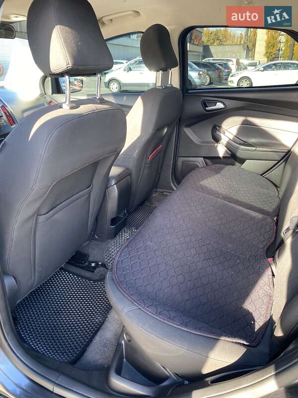 Седан Ford Focus 2015 в Шепетовке