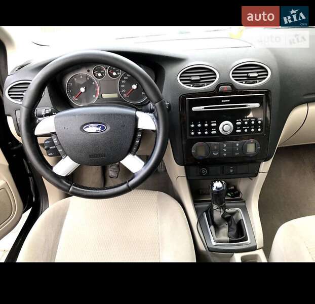 Седан Ford Focus 2006 в Львове