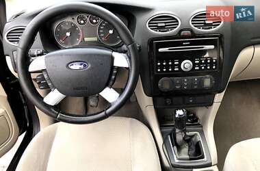 Седан Ford Focus 2006 в 