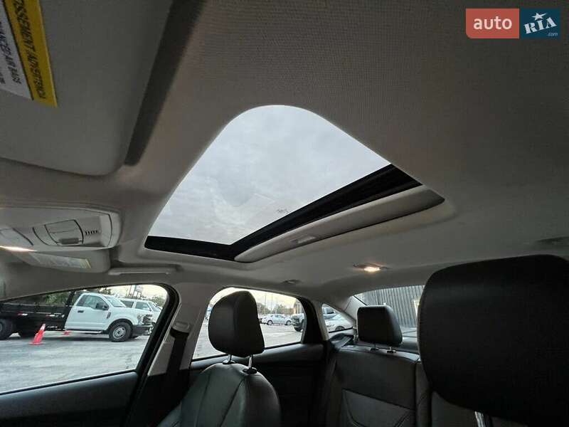 Седан Ford Focus 2018 в Львові