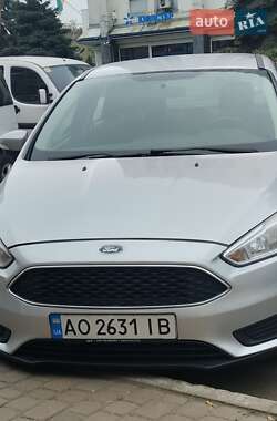 Седан Ford Focus 2017 в Ужгороді