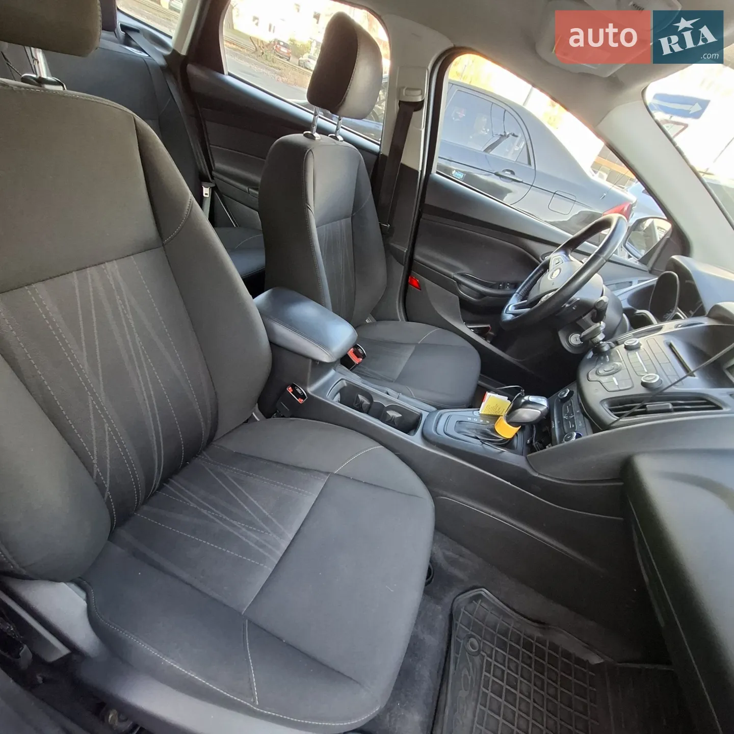 2015 Ford Focus - мініатюра 12