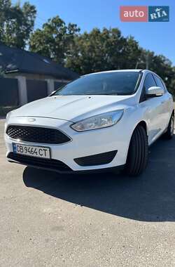Хэтчбек Ford Focus 2015 в 