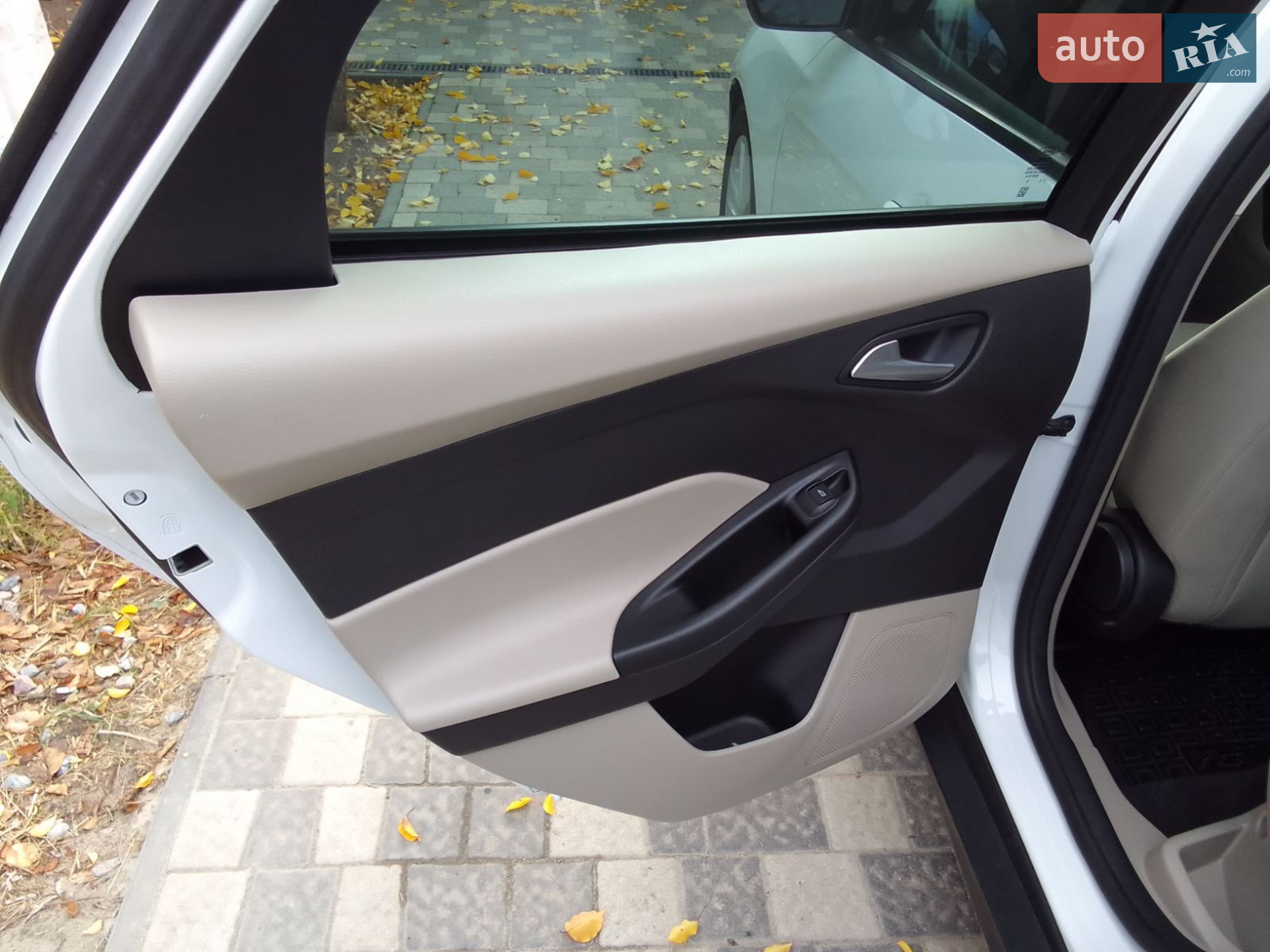 2017 Ford Focus - мініатюра 12
