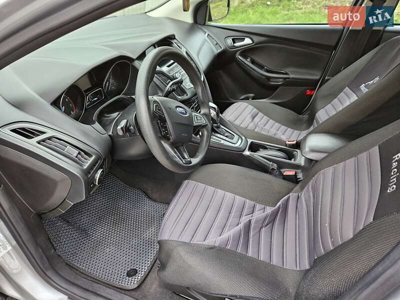 Седан Ford Focus 2016 в Львове