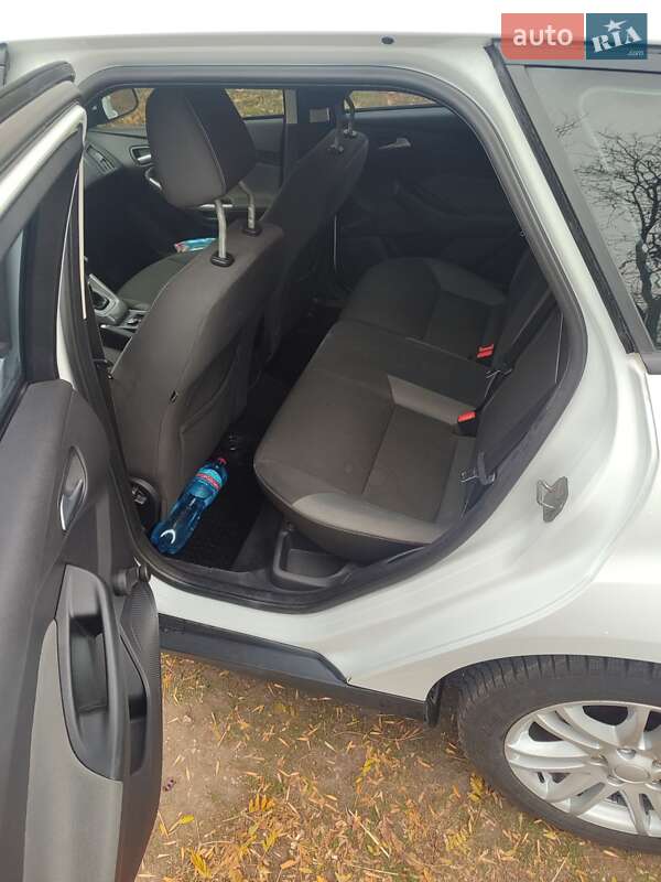 Универсал Ford Focus 2012 в Покровском