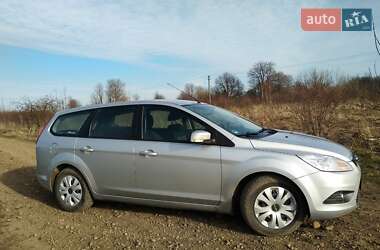 Універсал Ford Focus 2010 в Золочеві