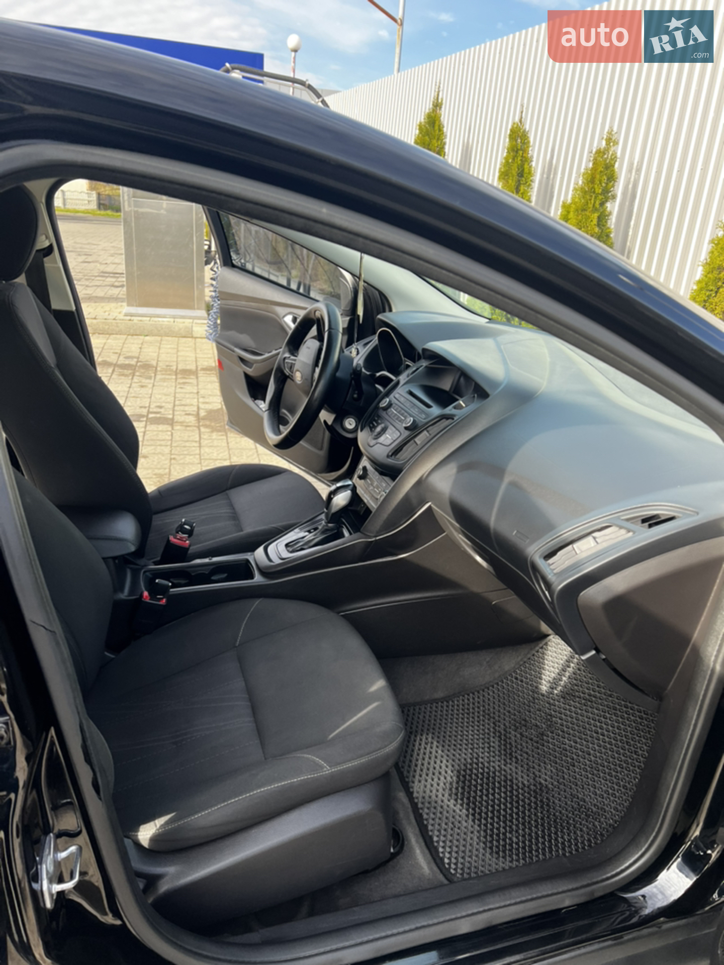 2015 Ford Focus - мініатюра 17