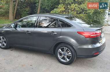 Седан Ford Focus 2017 в 