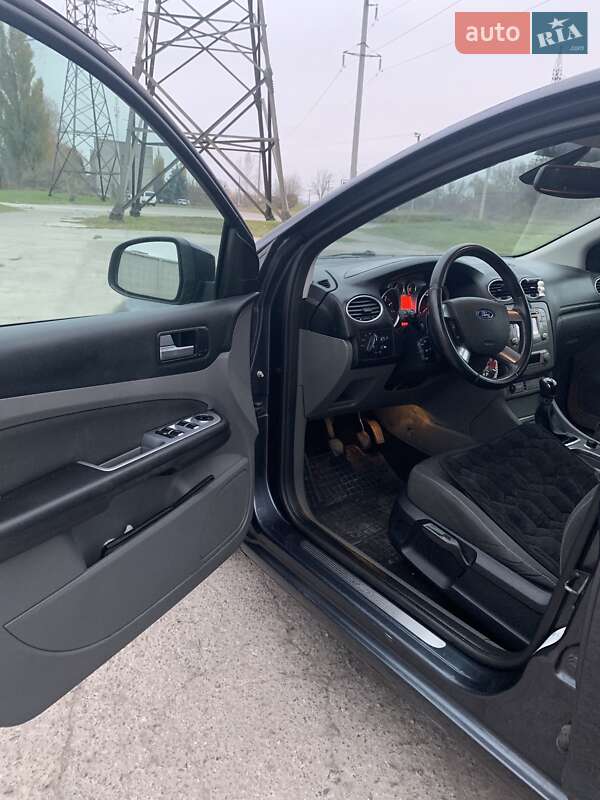 Універсал Ford Focus 2009 в Здолбуніві фото 10 Універсал Ford Focus 2009 в Здолбуніві