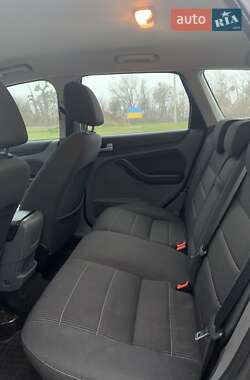Универсал Ford Focus 2009 в Здолбунове