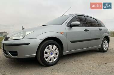 Хэтчбек Ford Focus 2004 в Теофиполе
