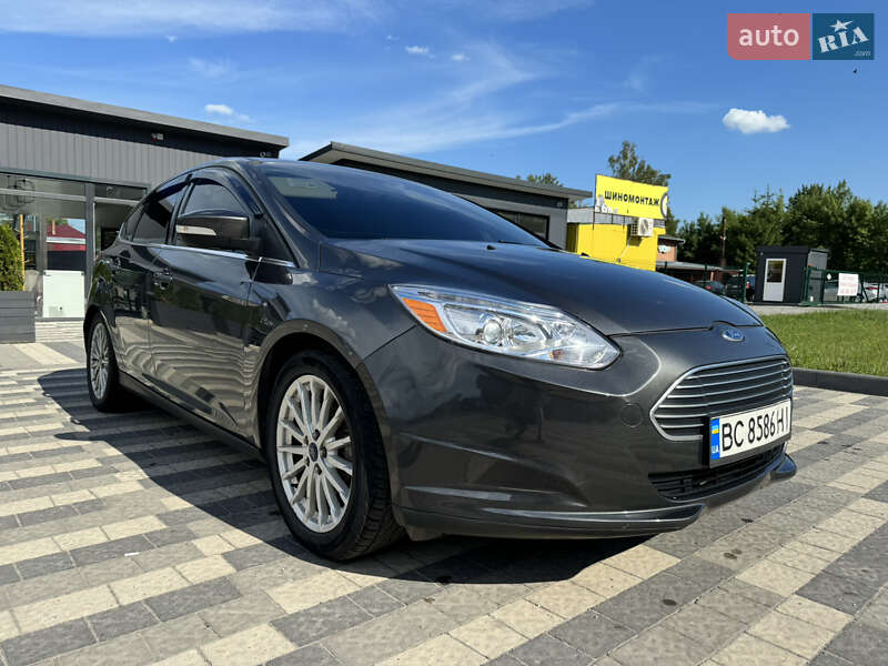 Хэтчбек Ford Focus 2017 в Львове