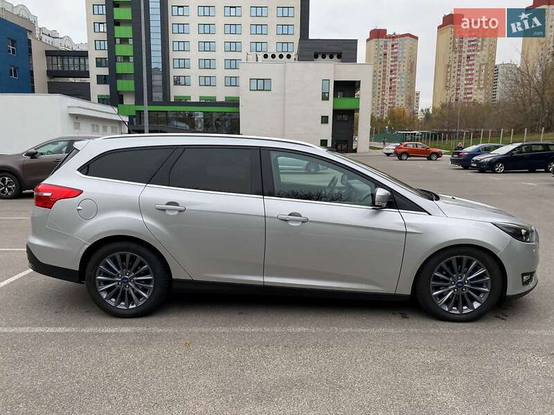Универсал Ford Focus 2016 в Киеве
