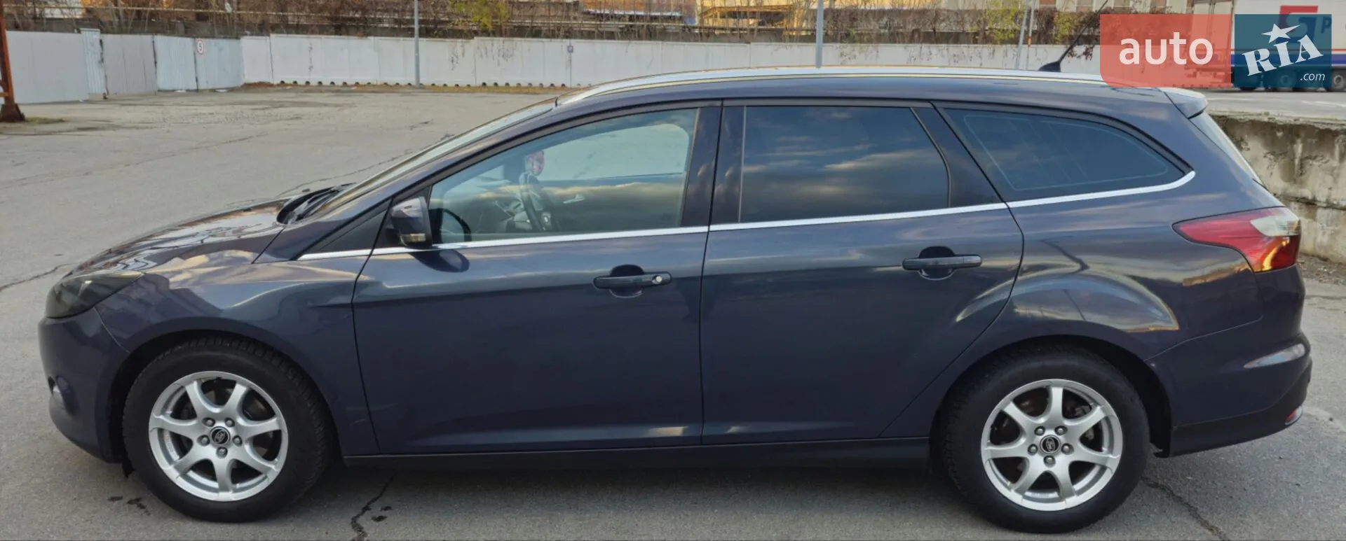 2012 Ford Focus - мініатюра 2
