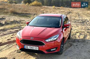 Седан Ford Focus 2016 в Дніпрі