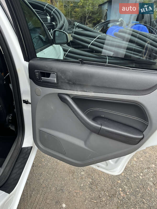 Універсал Ford Focus 2008 в Кривому Розі фото 5 Універсал Ford Focus 2008 в Кривому Розі