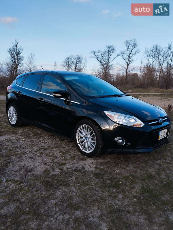 Хэтчбек Ford Focus 2012 в Киеве