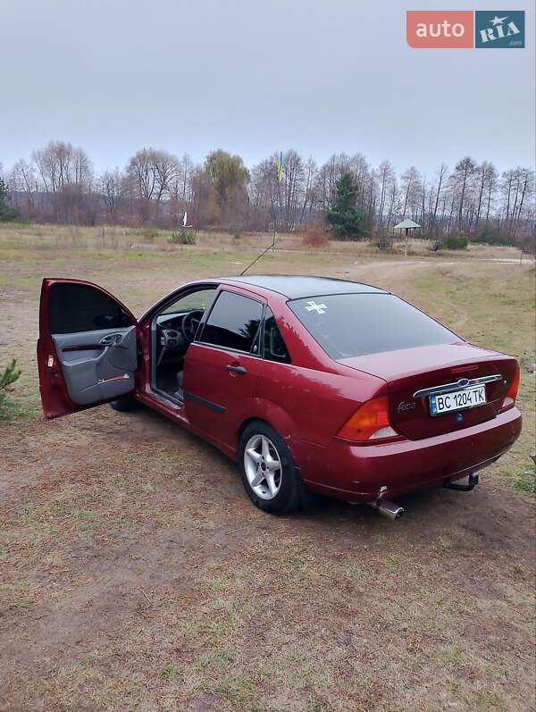Седан Ford Focus 1999 в Львове