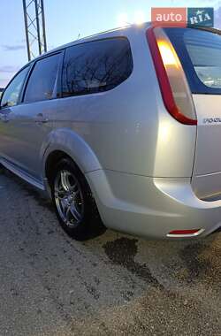 Универсал Ford Focus 2009 в 