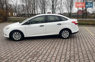 Седан Ford Focus 2011 в Миргороді