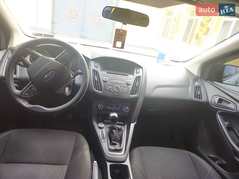 Седан Ford Focus 2016 в Петриковке