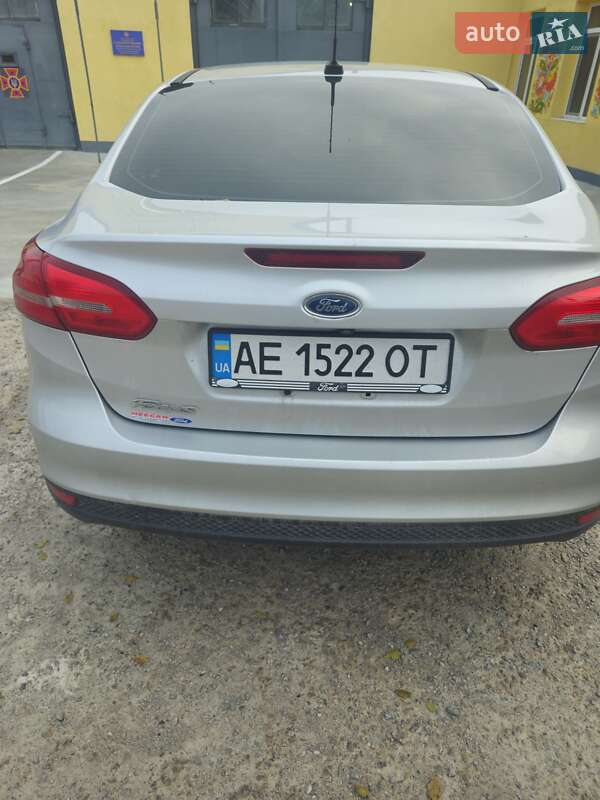 Седан Ford Focus 2016 в Петриковке