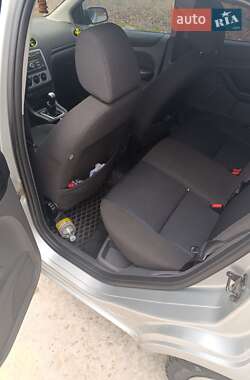 Універсал Ford Focus 2006 в Лозовій