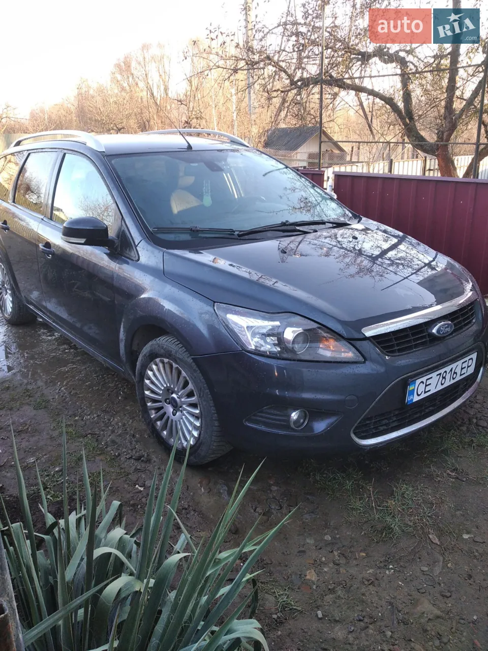 2010 Ford Focus - мініатюра 7