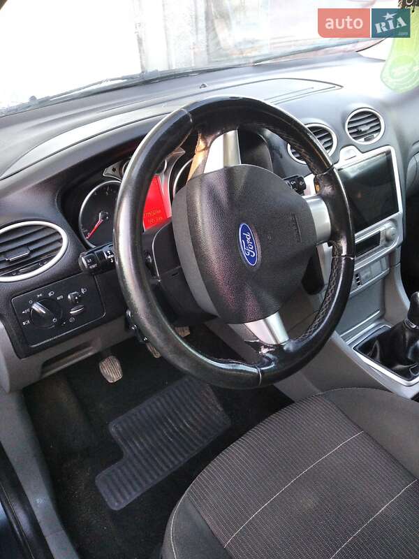 Универсал Ford Focus 2009 в Сторожинце