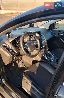 Универсал Ford Focus 2011 в 