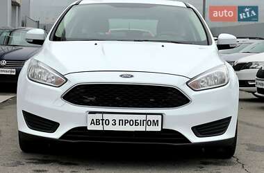 Хэтчбек Ford Focus 2017 в Киеве