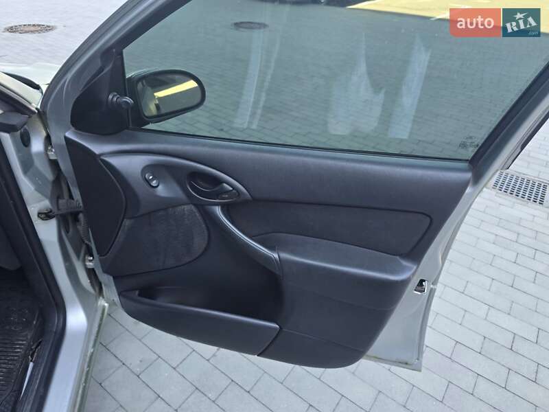 Универсал Ford Focus 2004 в Киеве