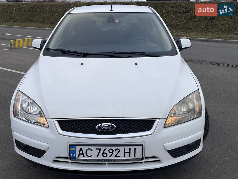 Хэтчбек Ford Focus 2007 в Львове