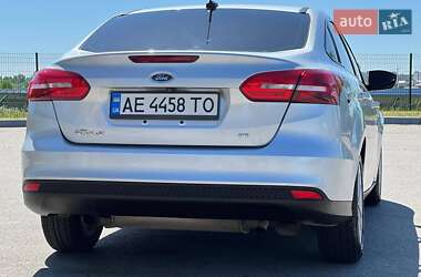 Седан Ford Focus 2017 в 