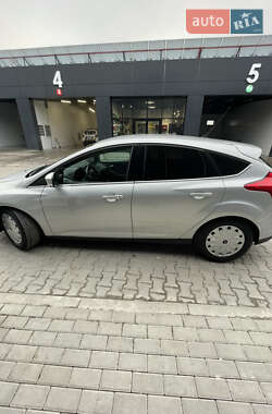 Хэтчбек Ford Focus 2013 в Теребовле