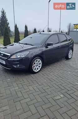 Хетчбек Ford Focus 2009 в Гайсину