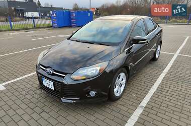 Седан Ford Focus 2014 в 