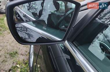 Седан Ford Focus 2014 в 