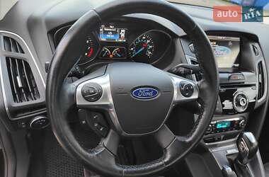 Седан Ford Focus 2014 в 