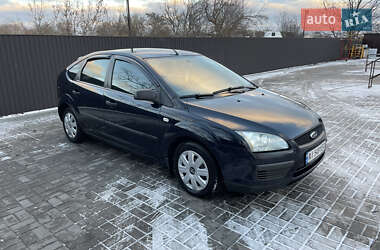 Хэтчбек Ford Focus 2005 в Прилуках