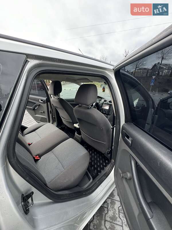 Универсал Ford Focus 2006 в Зборове фото 2 Универсал Ford Focus 2006 в Зборове