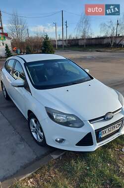 Хэтчбек Ford Focus 2013 в Нетешине