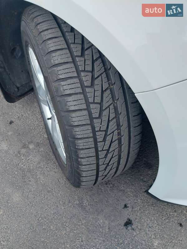 Хэтчбек Ford Focus 2013 в Нетешине