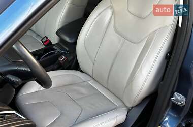 Седан Ford Focus 2018 в 