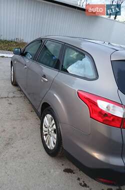 Универсал Ford Focus 2012 в 