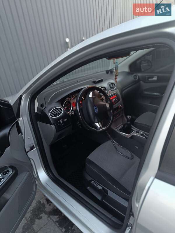 Универсал Ford Focus 2010 в Самборе