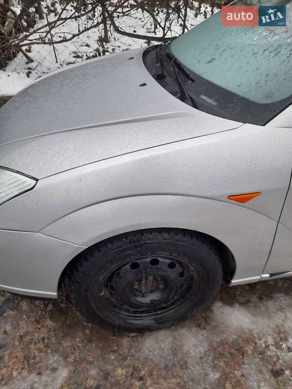 Универсал Ford Focus 2000 в Деражне